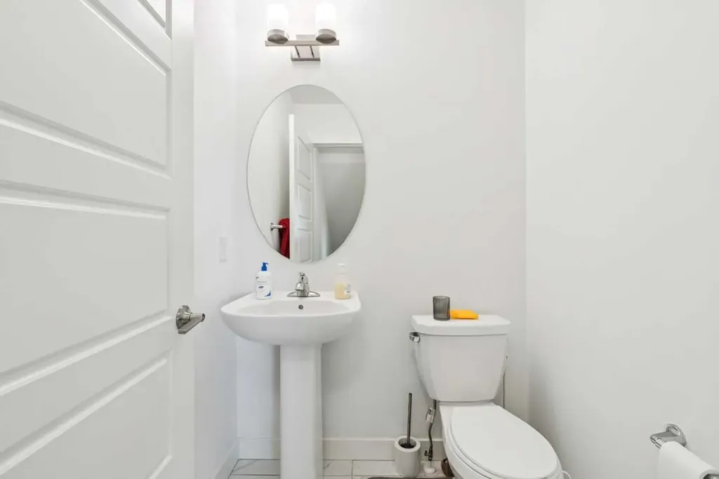 277 Auburn Meadows Drive SE Calgary AB T3M2S1