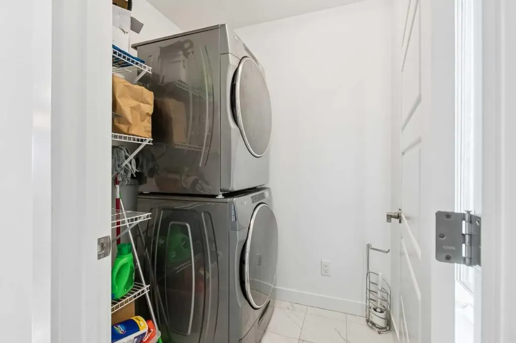 277 Auburn Meadows Drive SE Calgary AB T3M2S1