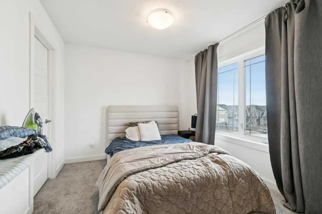 277 Auburn Meadows Drive SE Calgary AB T3M2S1