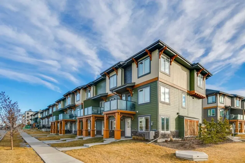 277 Auburn Meadows Drive SE Calgary AB T3M2S1