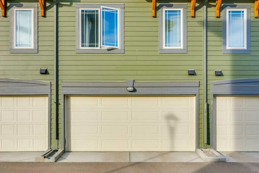 277 Auburn Meadows Drive SE Calgary AB T3M2S1