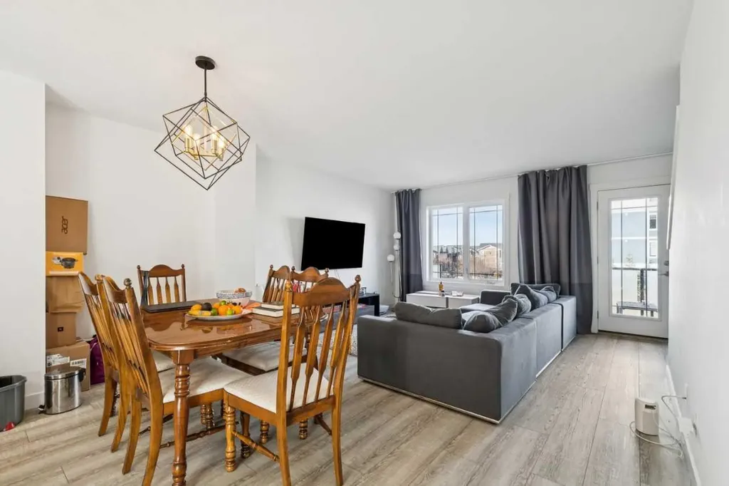 277 Auburn Meadows Drive SE Calgary AB T3M2S1