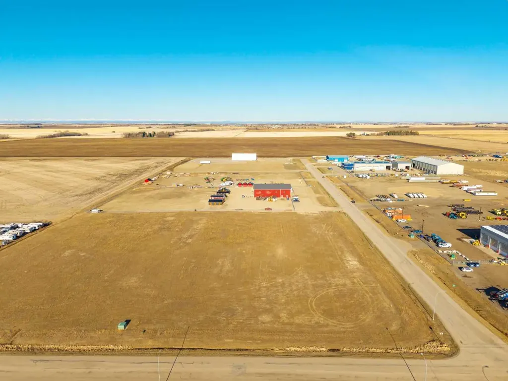103 - 32580 Range Road 11 Rural Mountain View County AB T4H 4N4