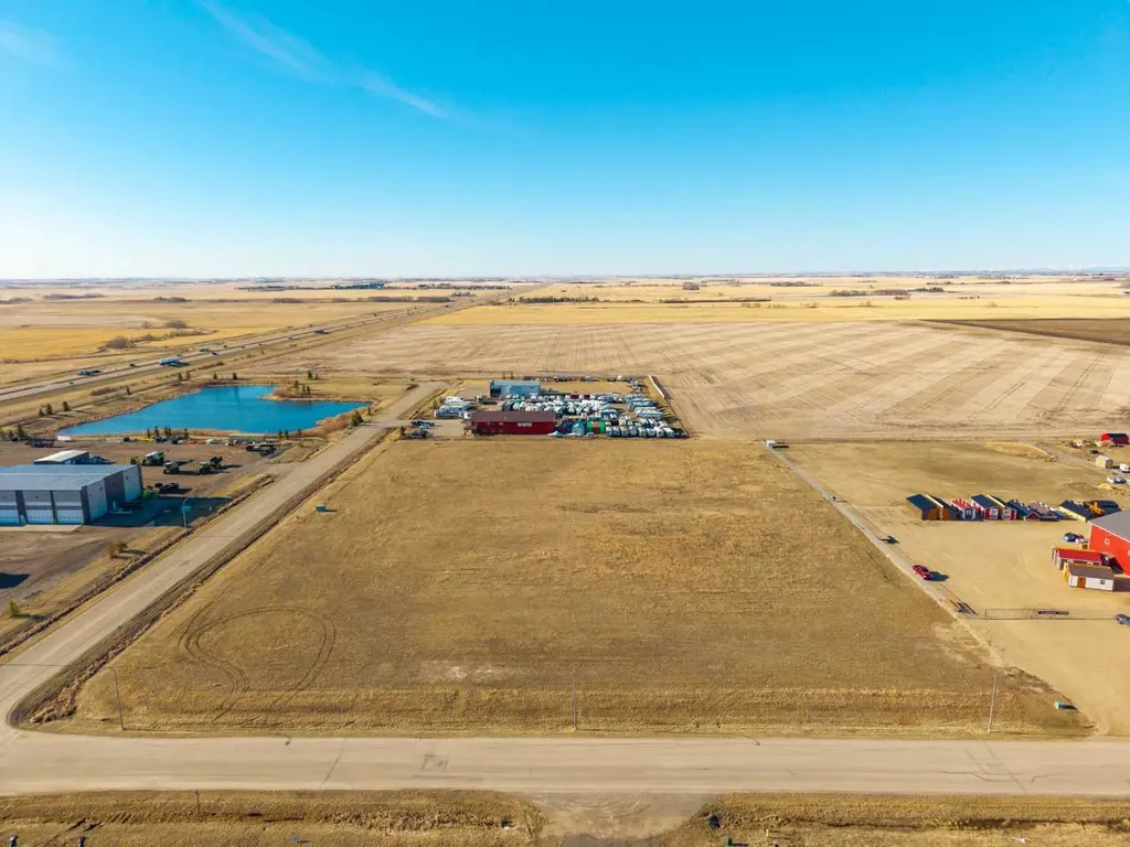 103 - 32580 Range Road 11 Rural Mountain View County AB T4H 4N4