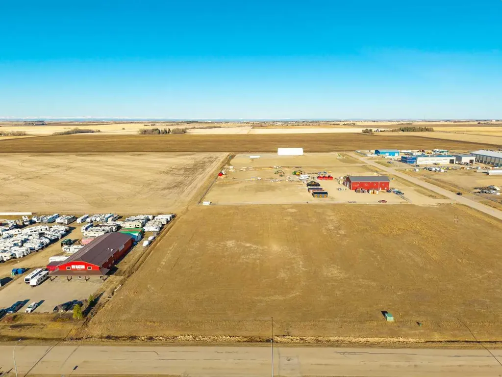 103 - 32580 Range Road 11 Rural Mountain View County AB T4H 4N4