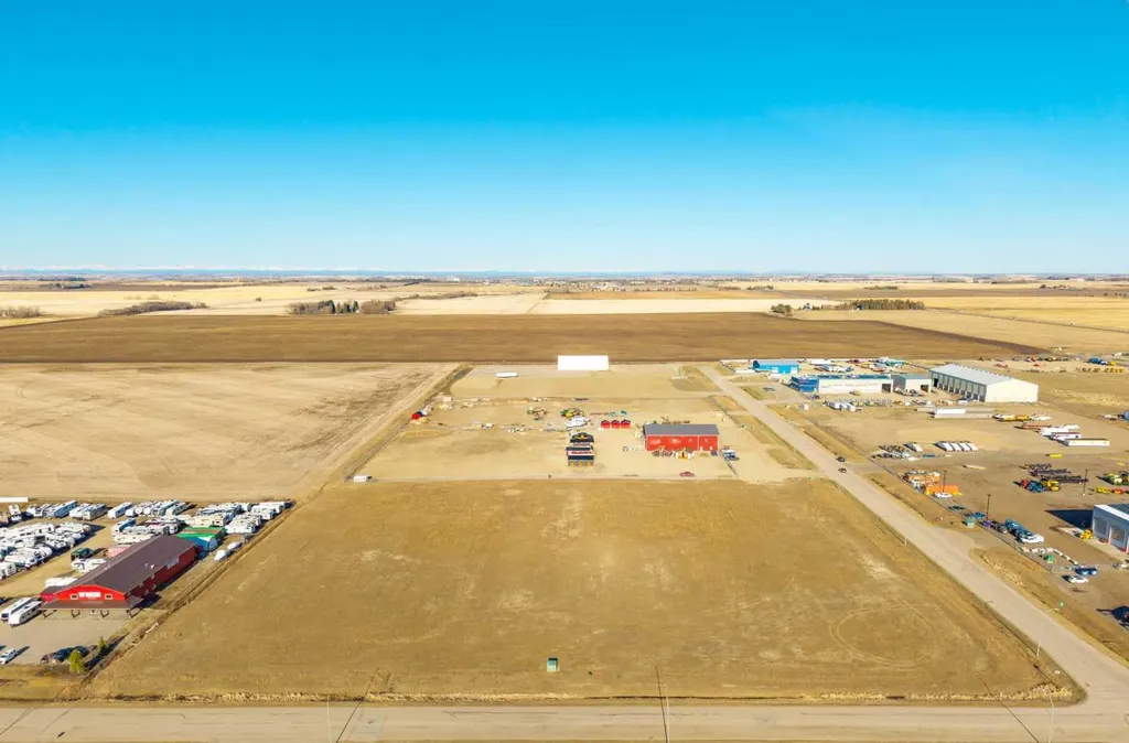 103 - 32580 Range Road 11 Rural Mountain View County AB T4H 4N4