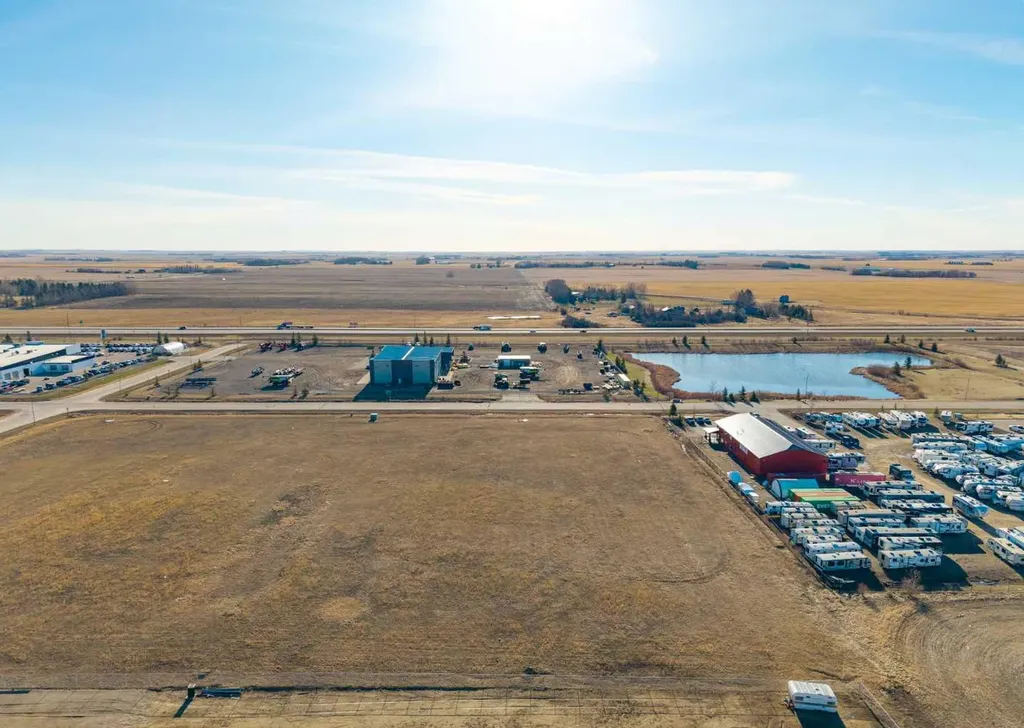 204 - 32580 Range Road 11 Rural Mountain View County AB T4H 4N4
