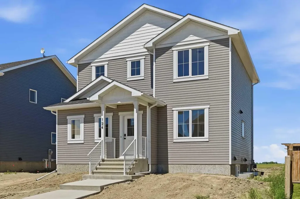 124 Coote Street Cayley AB T0L 0P0