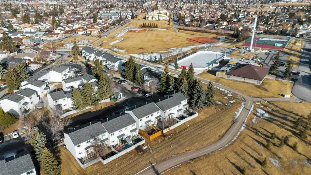 131 Templehill Drive NE Calgary AB T2Y 4T1