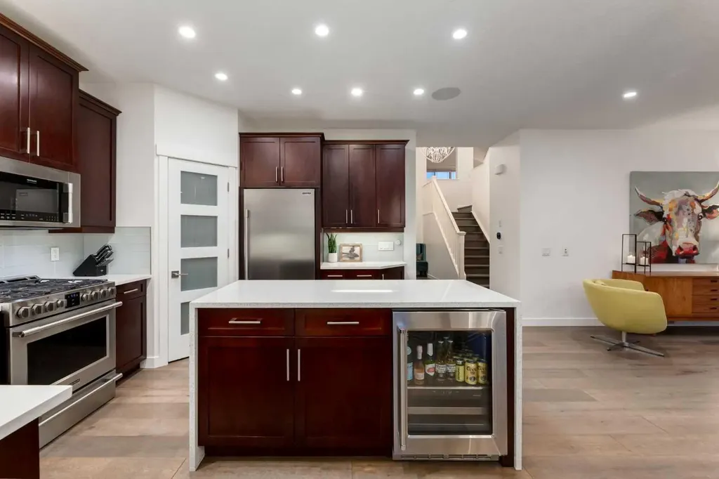 29 Cranleigh Park SE Calgary AB T3M1H3