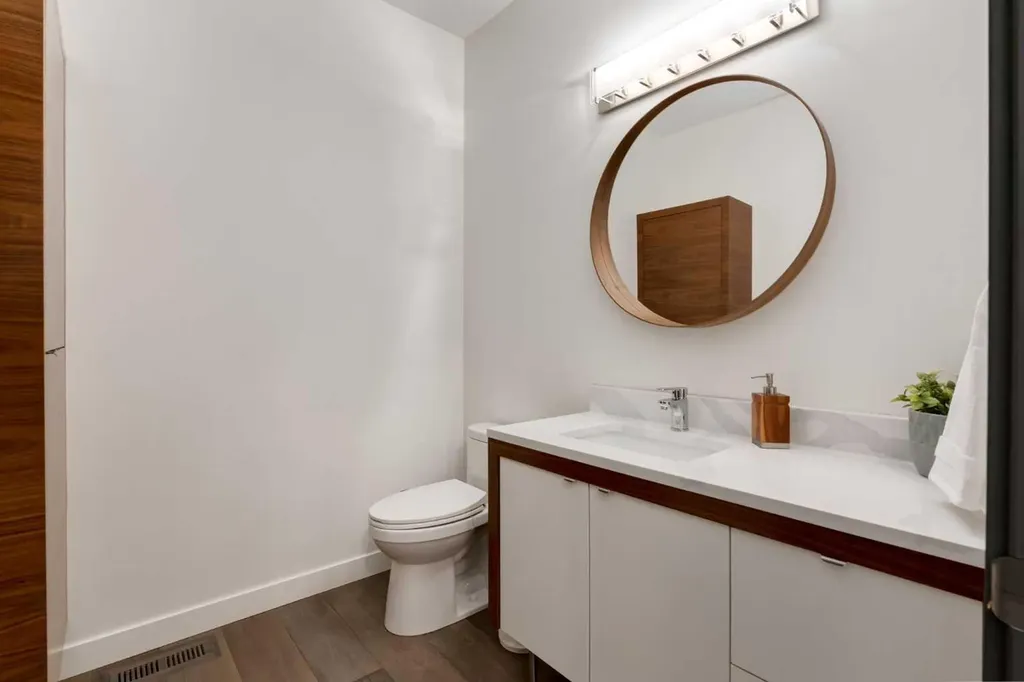 29 Cranleigh Park SE Calgary AB T3M1H3