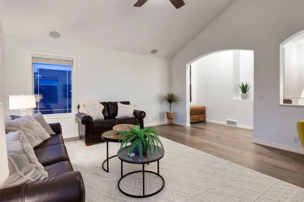 29 Cranleigh Park SE Calgary AB T3M1H3