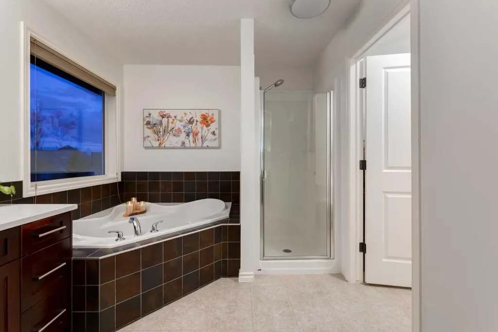 29 Cranleigh Park SE Calgary AB T3M1H3