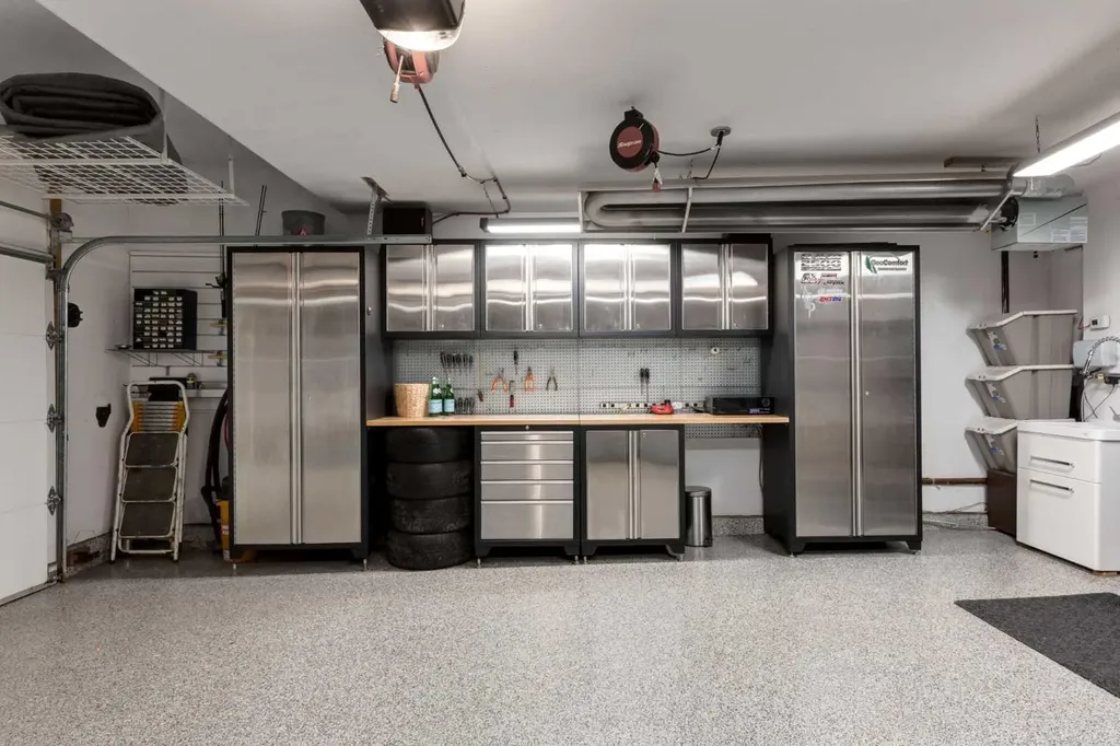 29 Cranleigh Park SE Calgary AB T3M1H3