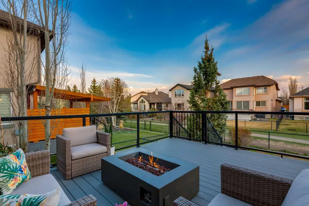 29 Cranleigh Park SE Calgary AB T3M1H3