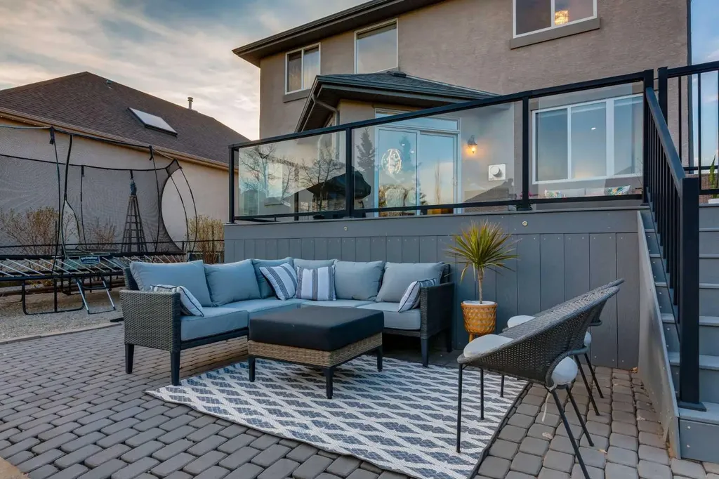 29 Cranleigh Park SE Calgary AB T3M1H3