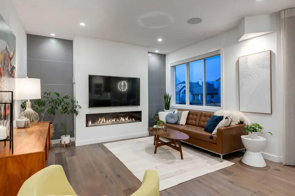 29 Cranleigh Park SE Calgary AB T3M1H3