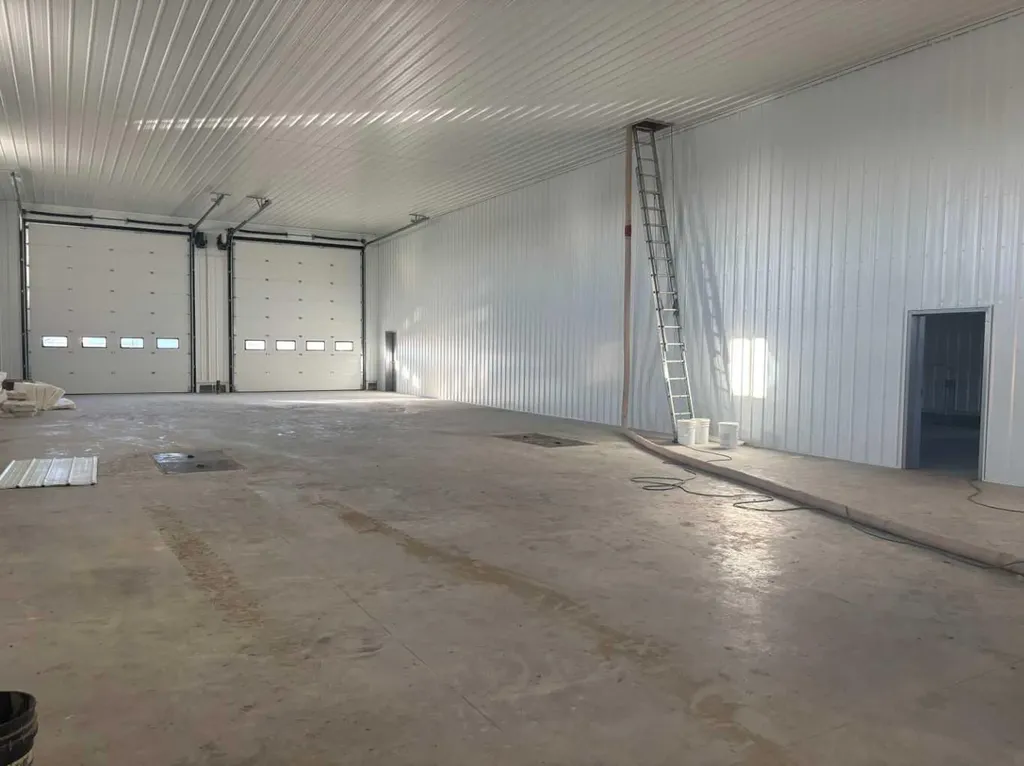 47017 21 Highway Rural Camrose County AB t4v2m9