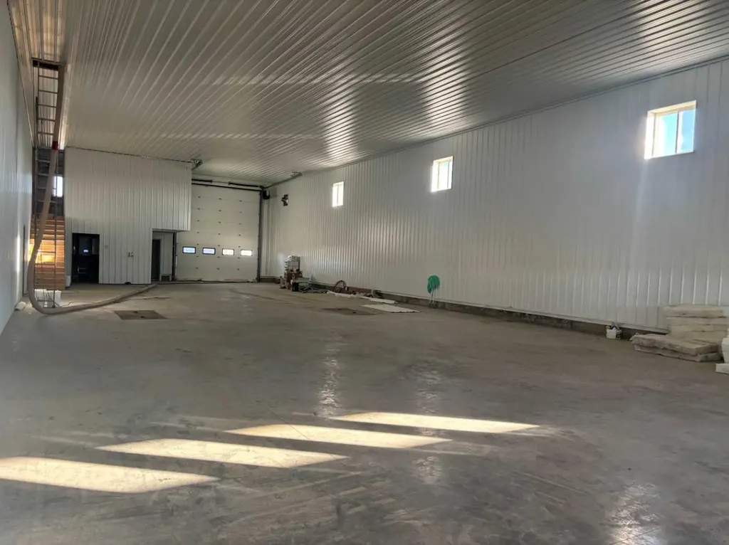 47017 21 Highway Rural Camrose County AB t4v2m9