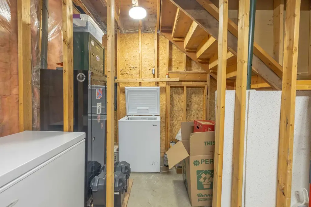 1401 54 Street Edson AB T7E 1H5