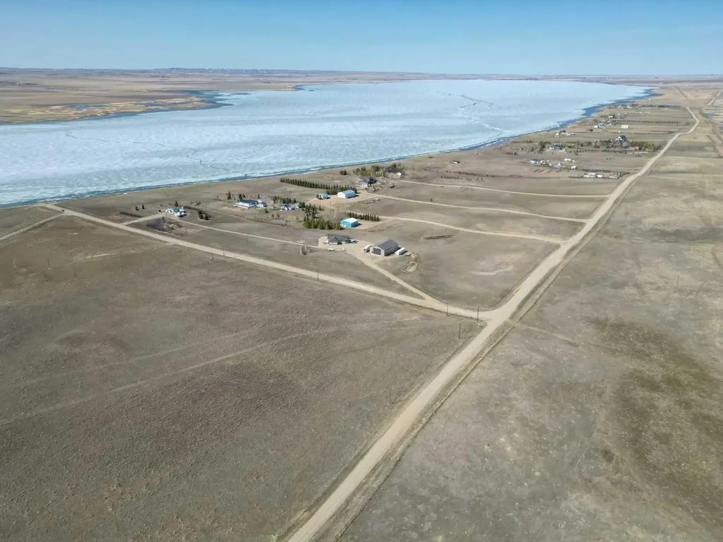 4 21 17 20 NE Rural Vulcan County AB T0L 1L0