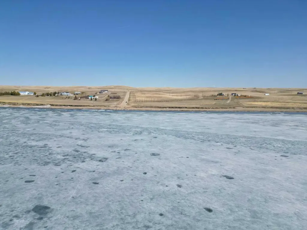4 21 17 20 NE Rural Vulcan County AB T0L 1L0