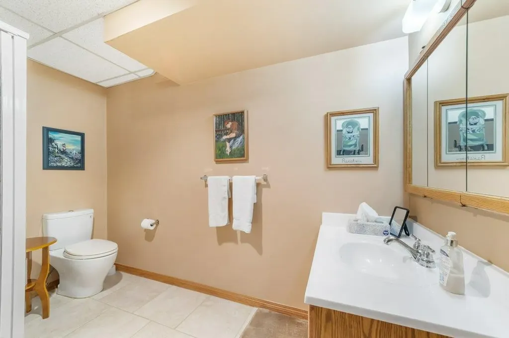 52 Macewan Park Heights NW Calgary AB T3K 3W7