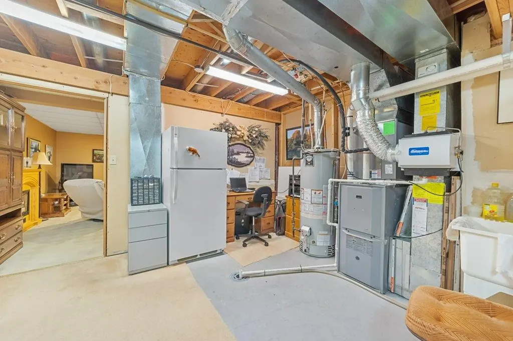 52 Macewan Park Heights NW Calgary AB T3K 3W7