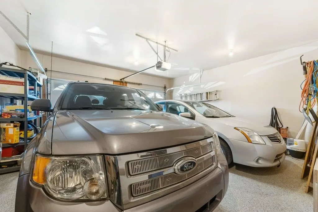 52 Macewan Park Heights NW Calgary AB T3K 3W7
