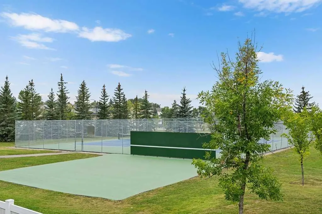 52 Macewan Park Heights NW Calgary AB T3K 3W7