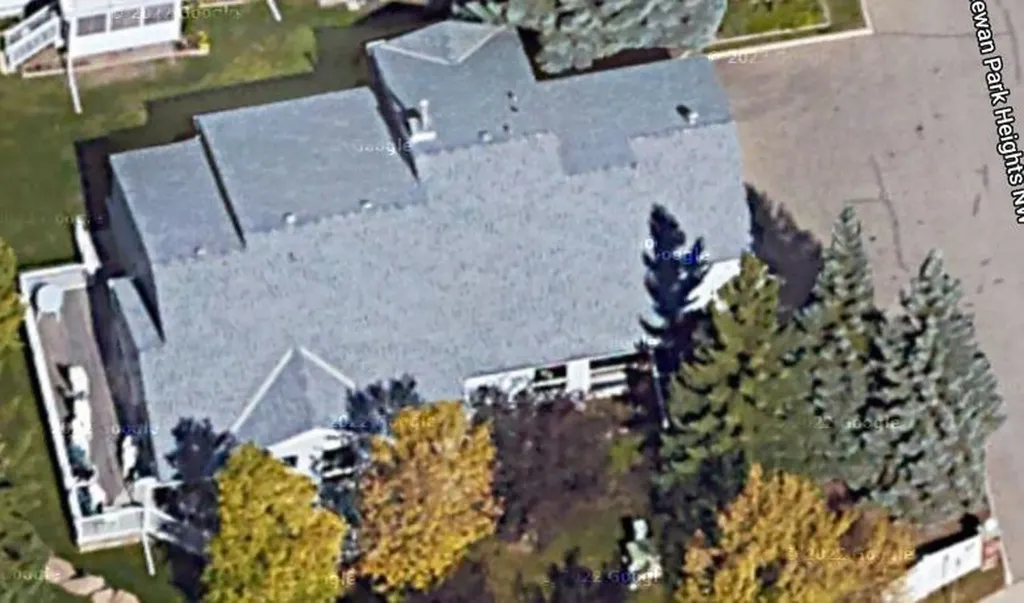 52 Macewan Park Heights NW Calgary AB T3K 3W7