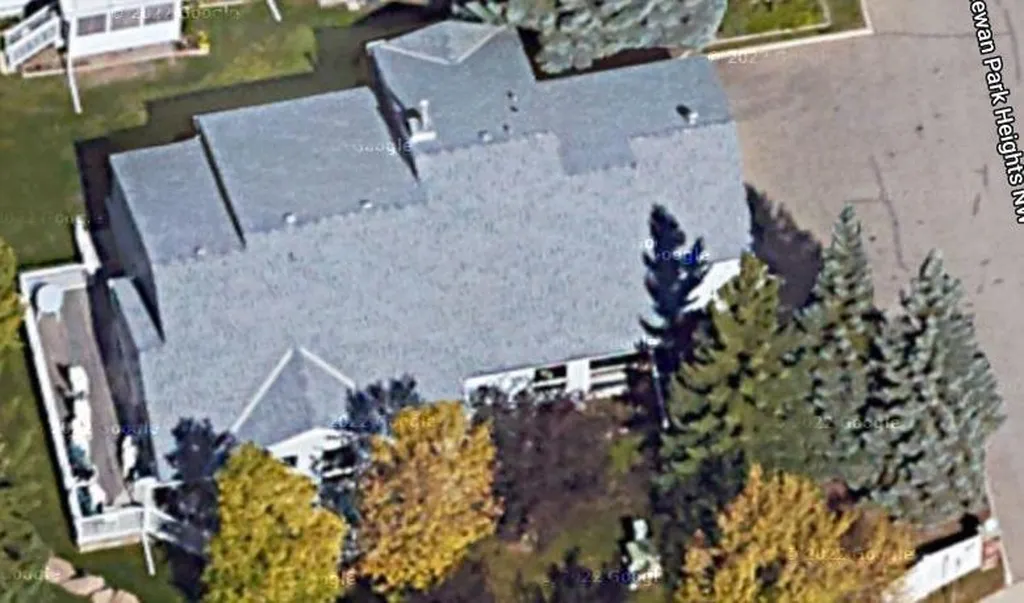 52 Macewan Park Heights NW Calgary AB T3K 3W7