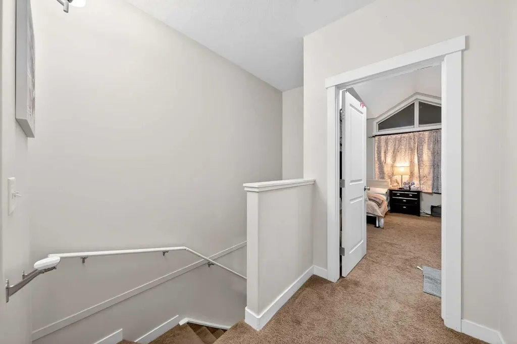 156 Skyview Ranch Road NE Calgary AB T3N 0G3