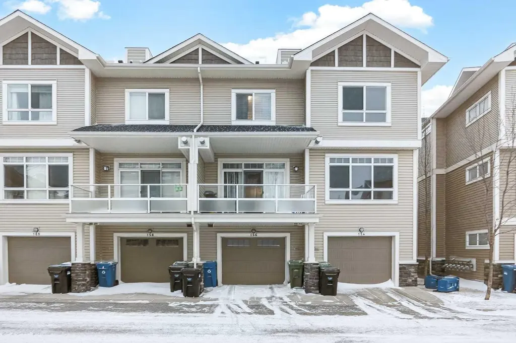 156 Skyview Ranch Road NE Calgary AB T3N 0G3