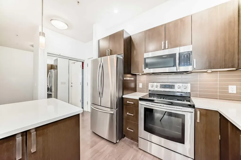 22 Auburn Bay Link SE Calgary AB T3M 1Z8