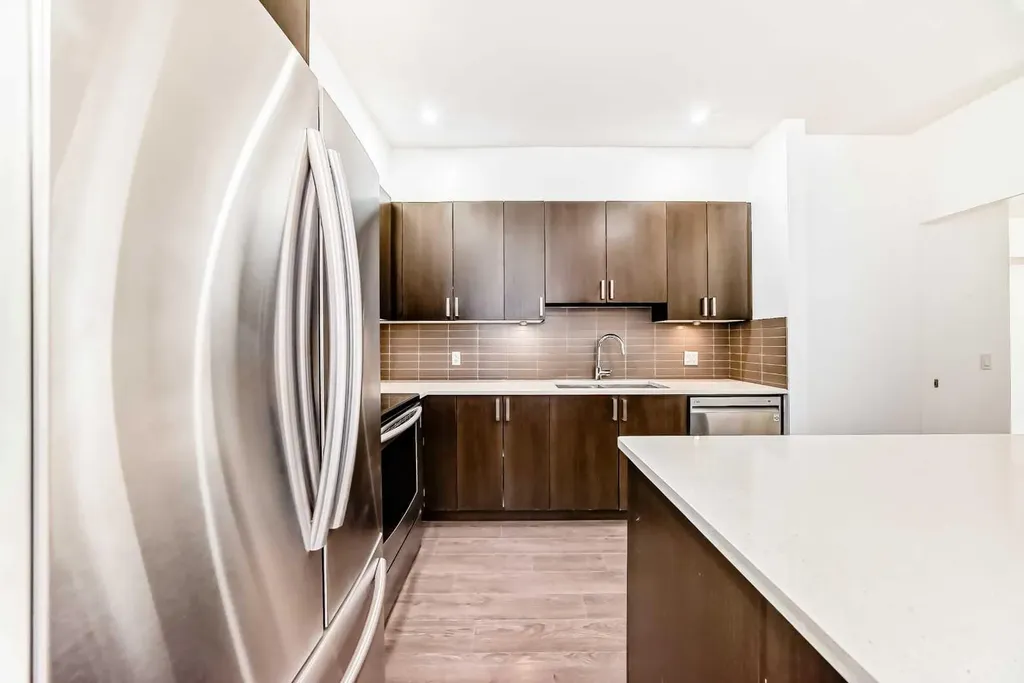 22 Auburn Bay Link SE Calgary AB T3M 1Z8