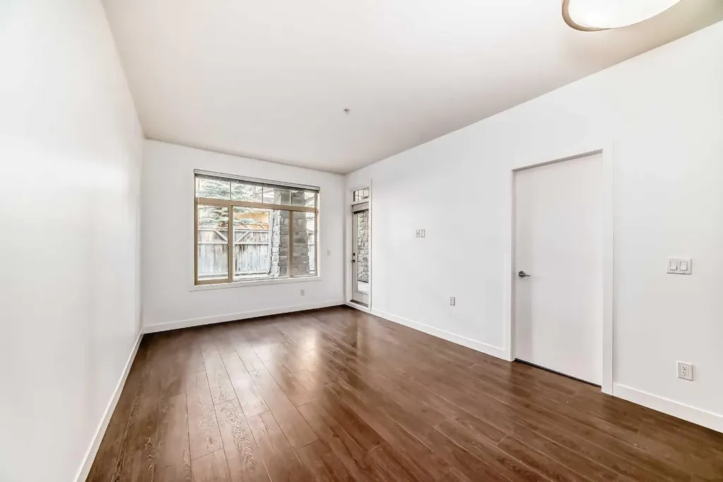 22 Auburn Bay Link SE Calgary AB T3M 1Z8