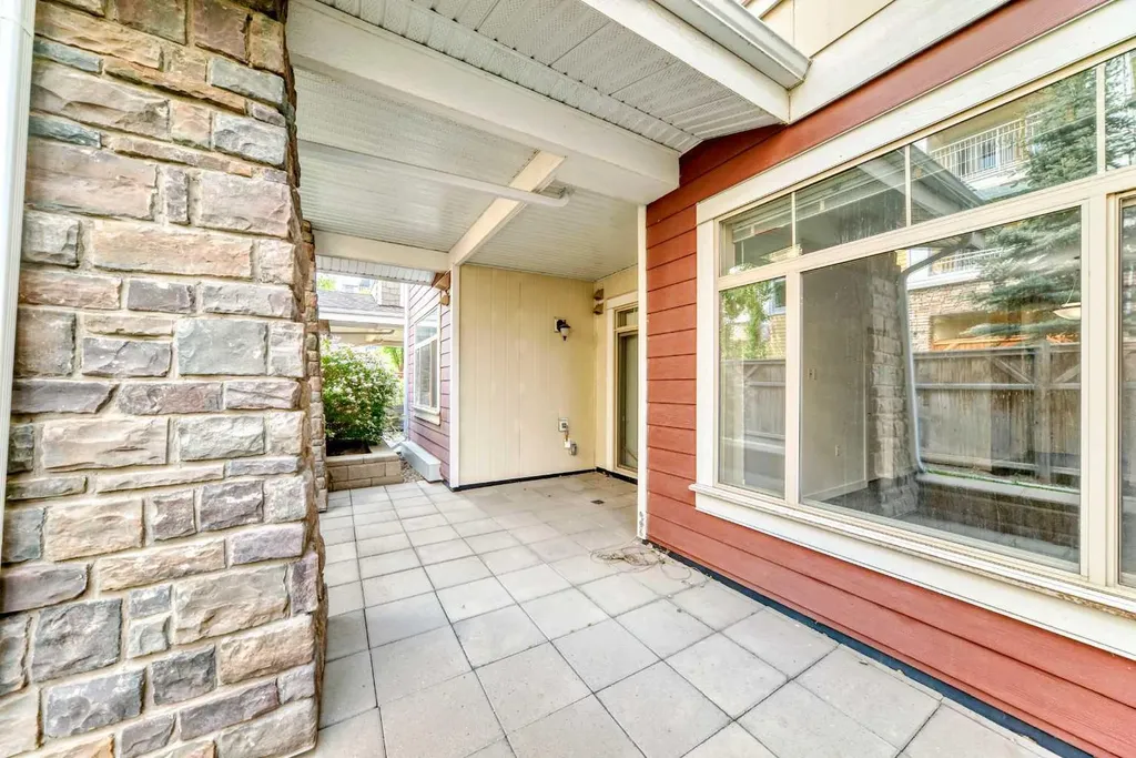 22 Auburn Bay Link SE Calgary AB T3M 1Z8