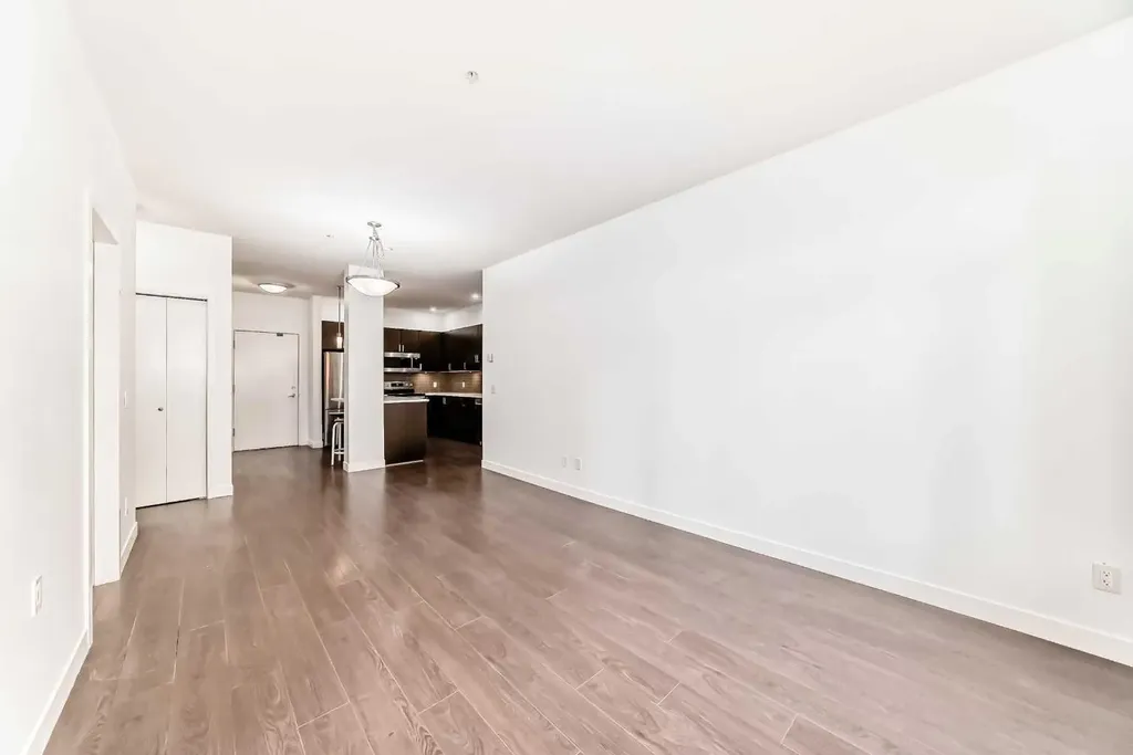 22 Auburn Bay Link SE Calgary AB T3M 1Z8