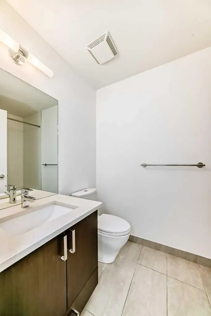 22 Auburn Bay Link SE Calgary AB T3M 1Z8