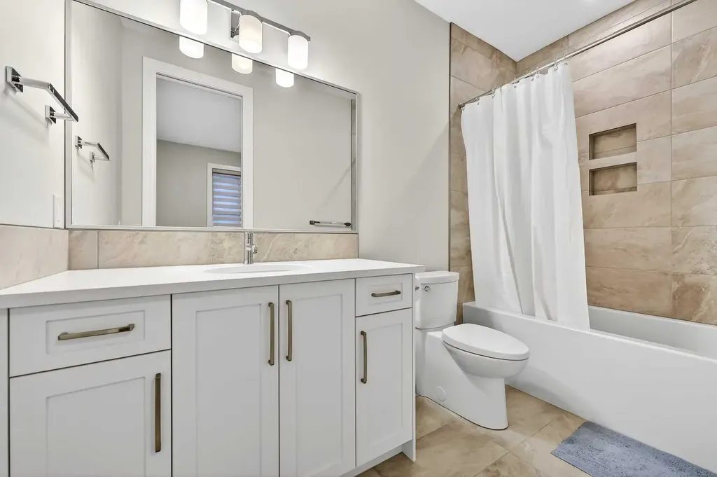 95 Rock Lake View NW Calgary AB T3G 0E9
