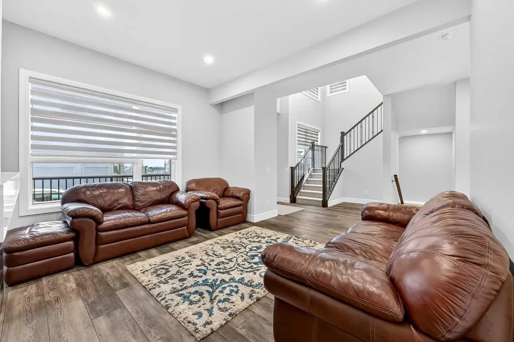 95 Rock Lake View NW Calgary AB T3G 0E9