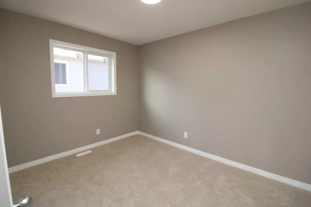447 Henricks Drive Irricana AB T0M 1B0