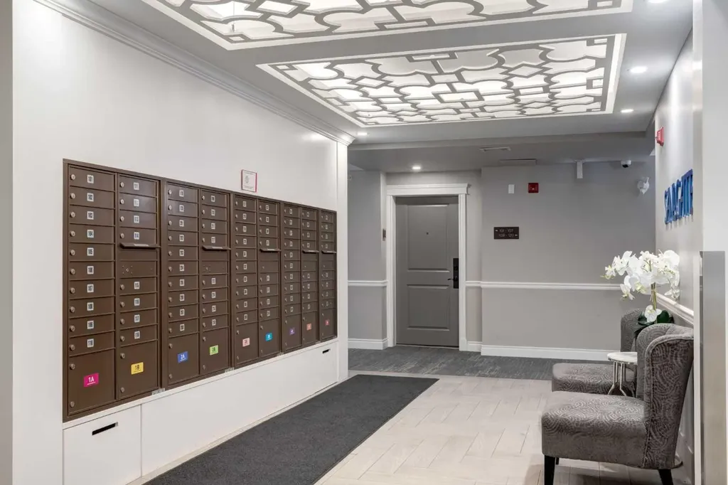 30 Mahogany Mews SE Calgary AB T3M 3H4