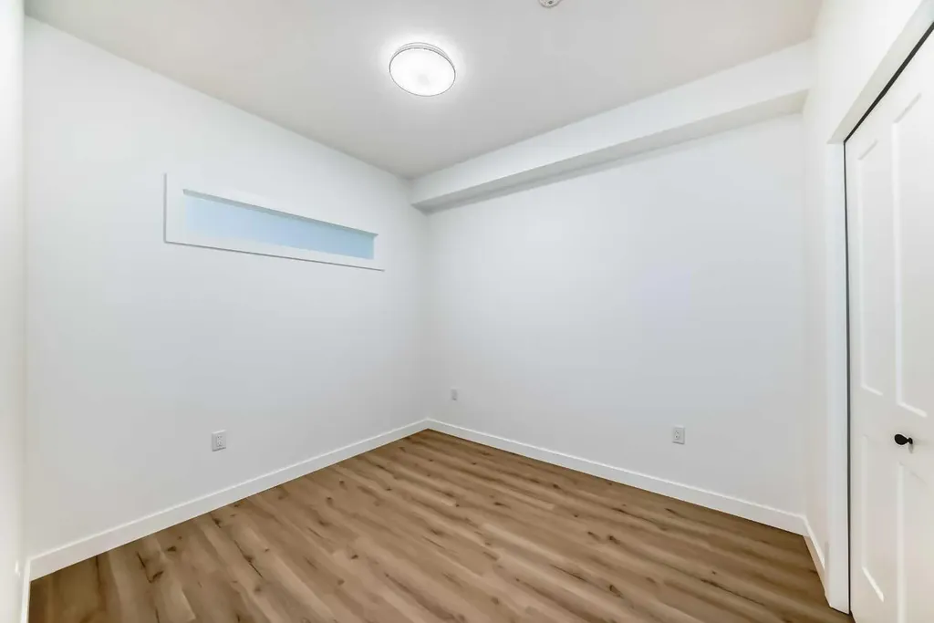 430 Sage Hill Road NW Calgary AB T3R 2J9
