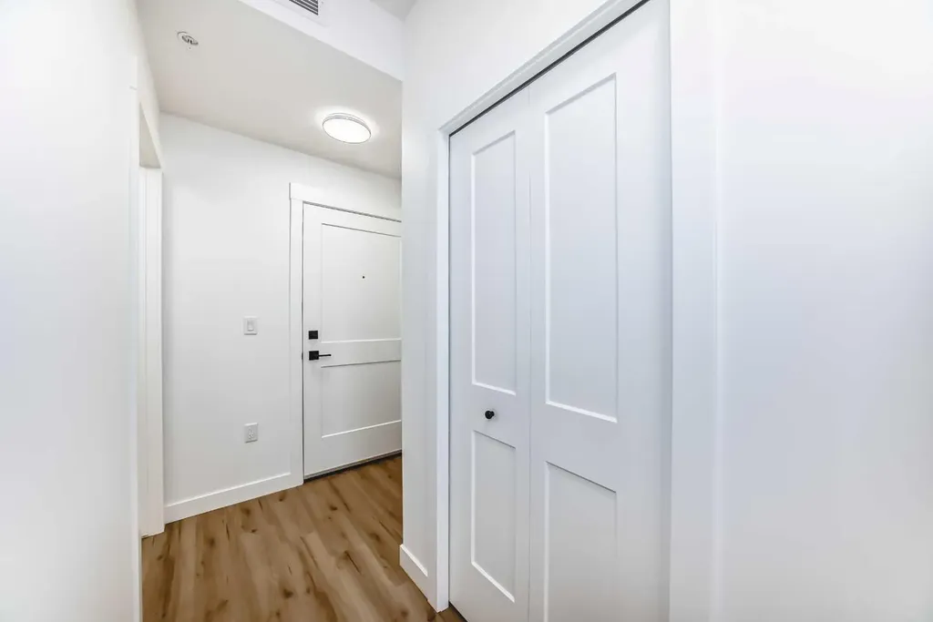 430 Sage Hill Road NW Calgary AB T3R 2J9