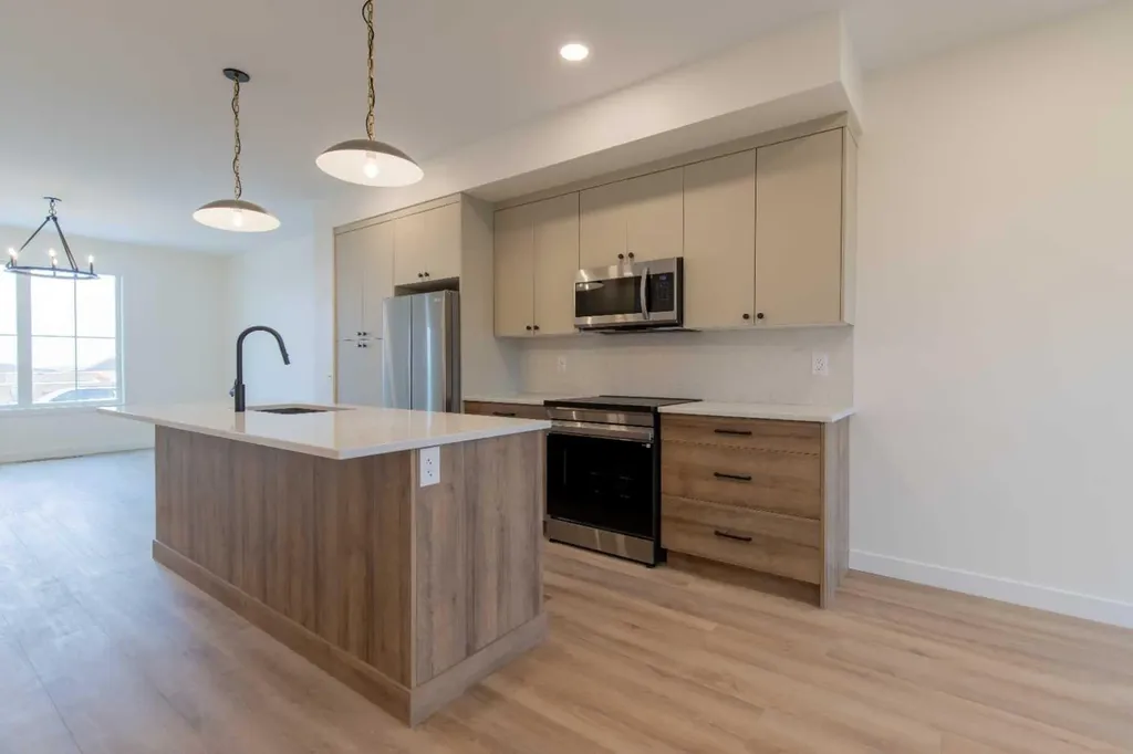 2815 16 Avenue Coaldale AB T1M0G9