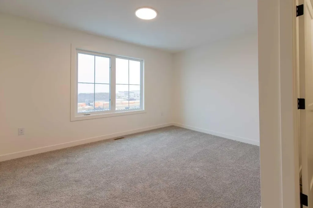 2815 16 Avenue Coaldale AB T1M0G9
