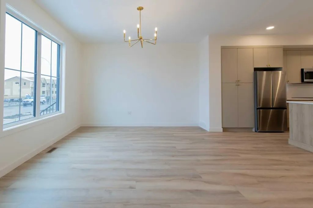 2813 16 Avenue Coaldale AB T1M 0G9