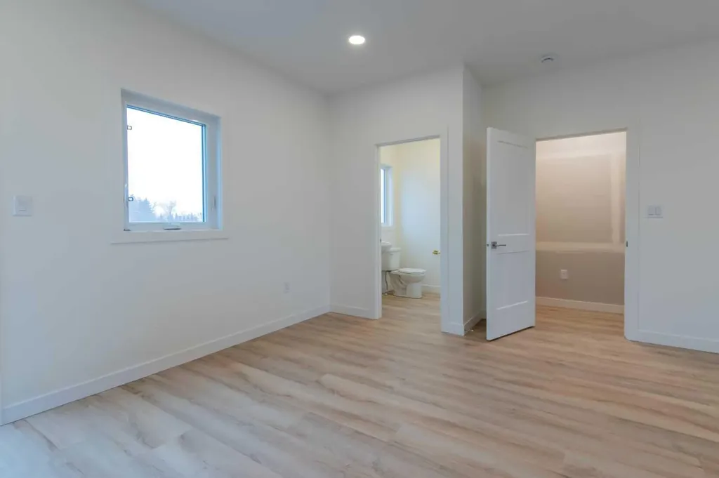 2813 16 Avenue Coaldale AB T1M 0G9